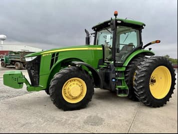 Main image John Deere 8270R